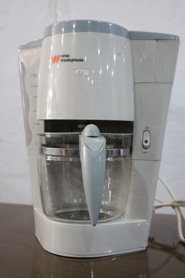 Cafetera Común WHITE WESTINGHOUSE