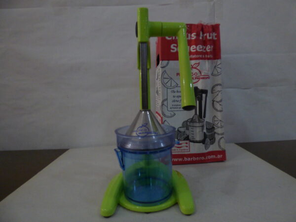 Exprimidor Manual BARBERO