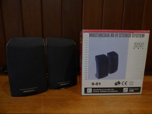 Parlantes p/PC MULTIMEDIA