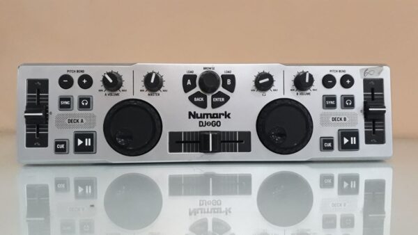 Controlador de sonido NUMARK