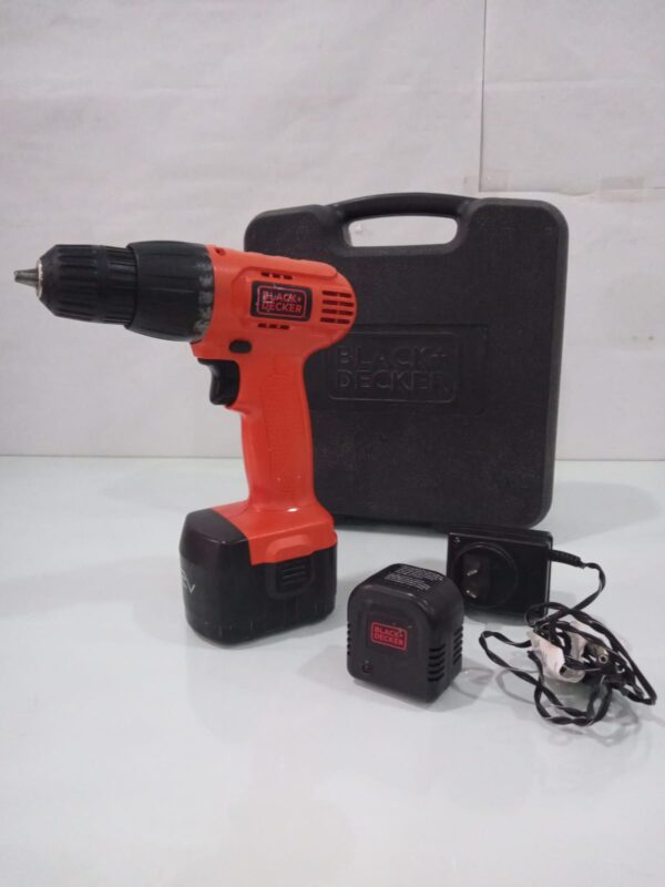 Taladro inalámbrico BLACK & DECKER