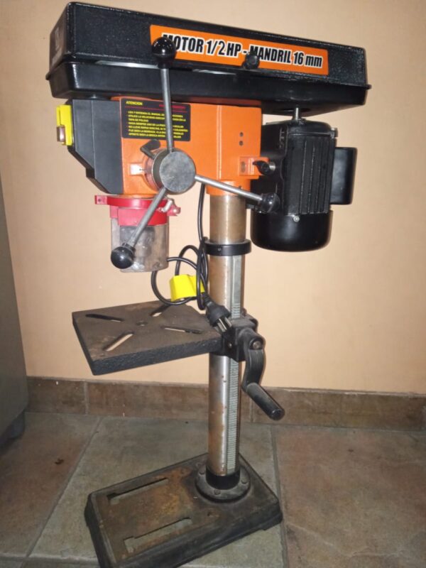 Perforadora de banco DOWEN PAGIO