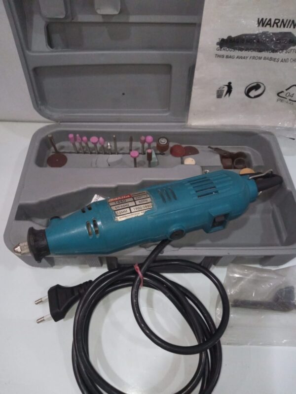 Torno de mano MAKITA