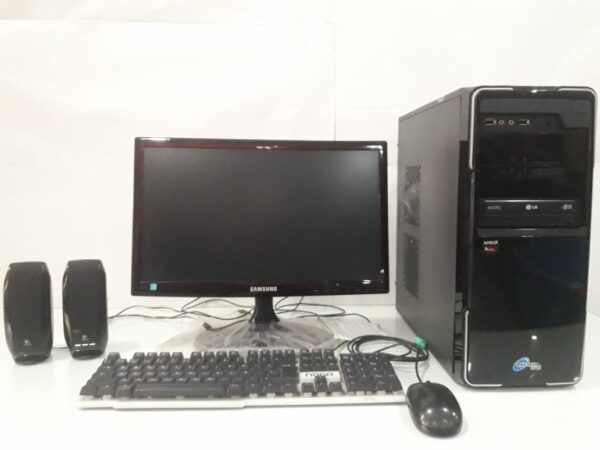 Computadora de escritorio NOGANET